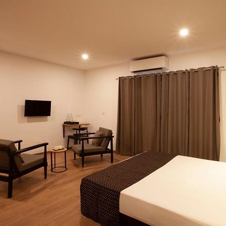 Hotel Panchvati Comforts Bangalore Esterno foto