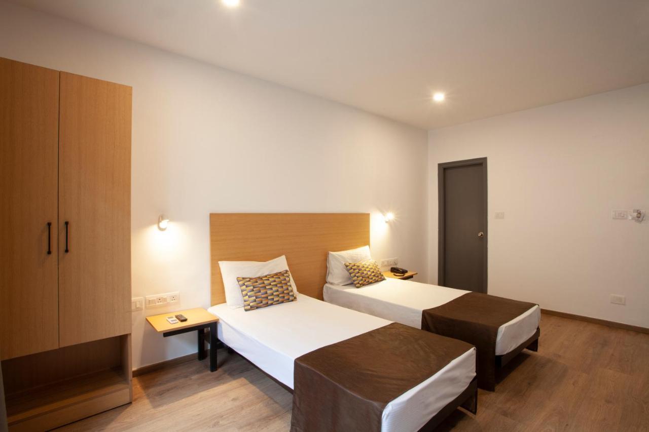 Hotel Panchvati Comforts Bangalore Esterno foto